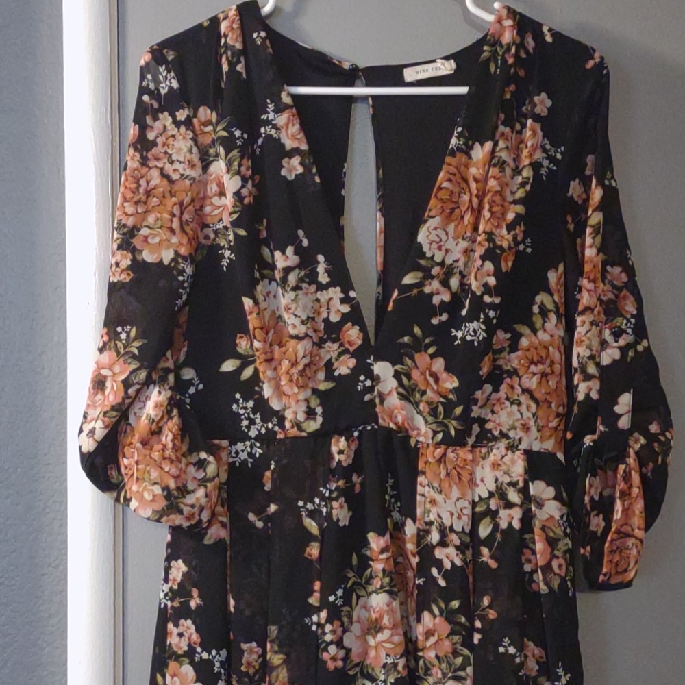 Romper - Picture 2 of 6
